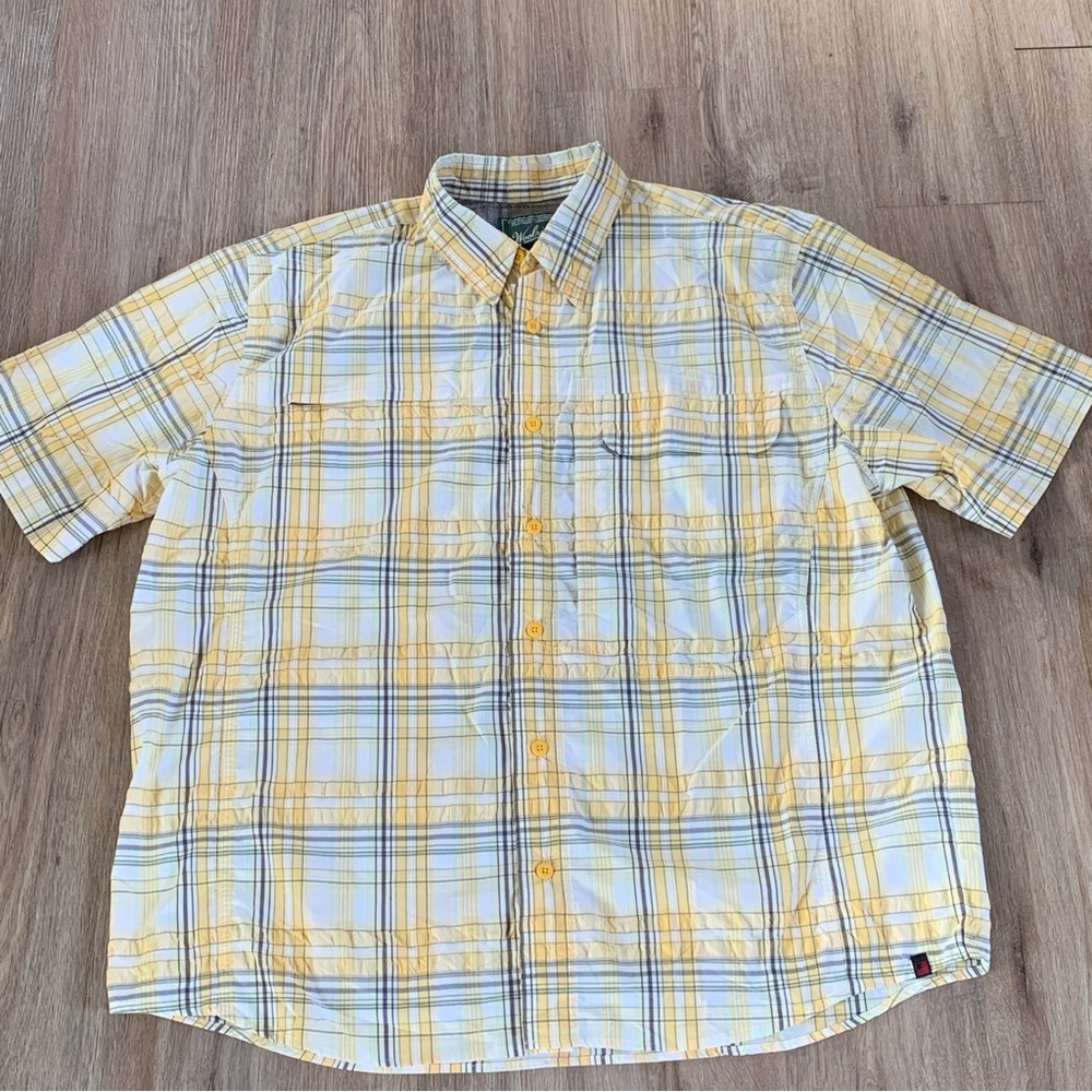 Woolrich Men's Short Sleeve Vented Button Front Shirt Yellow Plaid Sz XL Fishing